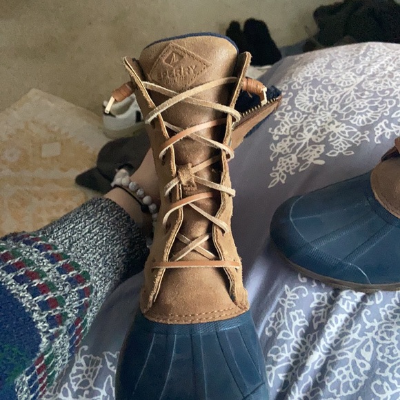 Sperry Duck Boots - Picture 4 of 5